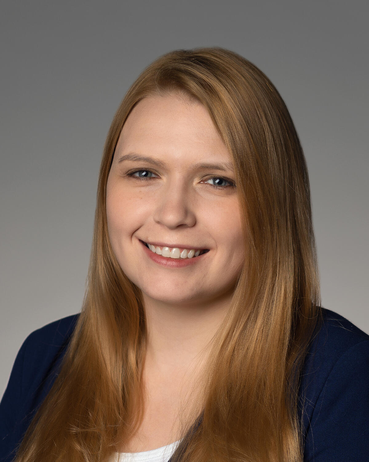 Headshot Image for Lindsey Richards